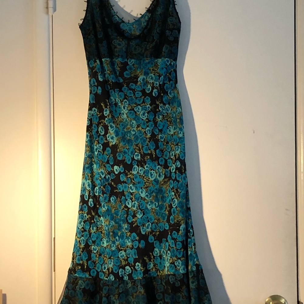 Betsy Johnson floral tea dress! Feminine beauty!